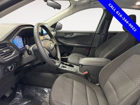 Used 2023 Ford Escape Active image 10