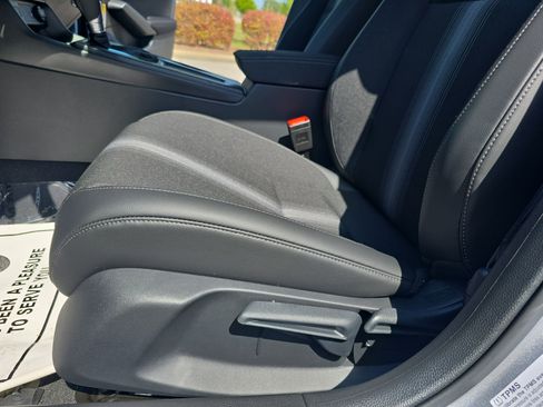 New 2026 Honda Civic Sport image 28