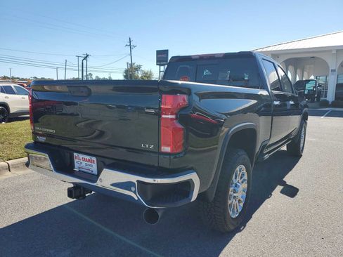 New 2026 Chevrolet Silverado 3500 LTZ w/ LTZ Premium Package image 6