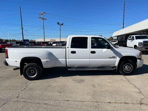Used 2005 GMC Sierra 3500 SLT w/ Heavy-Duty Power Package image 7