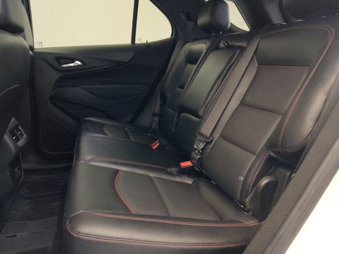 Used 2024 Chevrolet Equinox RS w/ RS Leather Package FWD image 18