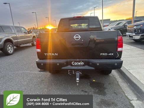 Used 2012 Nissan Titan PRO-4X w/ Pro-4x Technology Pkg image 11