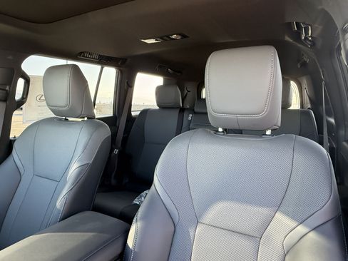 New 2026 Lexus GX 550 AWD/4WD image 20
