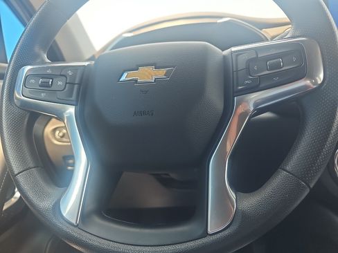 Used 2025 Chevrolet Blazer LT FWD image 16
