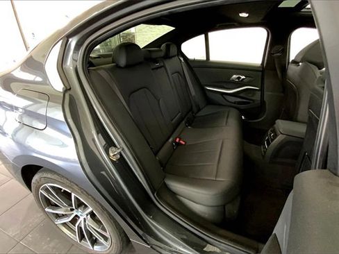 Used 2019 BMW 330i Sedan w/ Convenience Package image 26