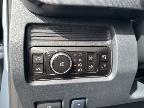 New 2026 Ford F250 Platinum image 17