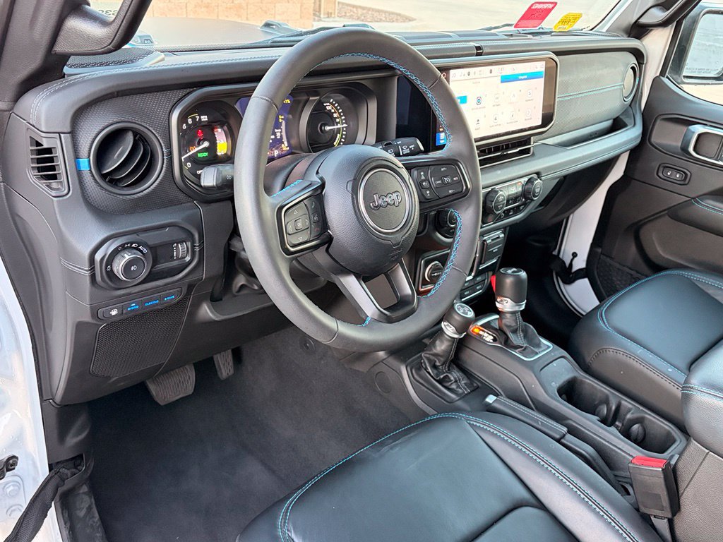 Used 2024 Jeep Wrangler Unlimited Rubicon 4xe w/ Safety Group AWD/4WD image 12