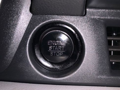 Used 2024 Honda Pilot EX-L image 24