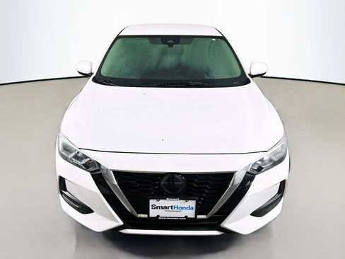 Used 2022 Nissan Sentra S image 2