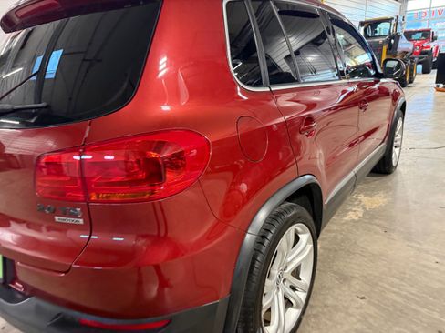 Used 2013 Volkswagen Tiguan SEL image 22