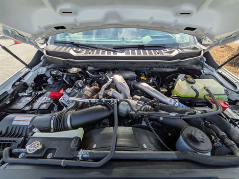 Certified 2026 Ford F250 Lariat w/ Black Appearance Package image 10