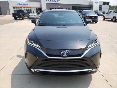 Used 2022 Toyota Venza Limited AWD/4WD image 11