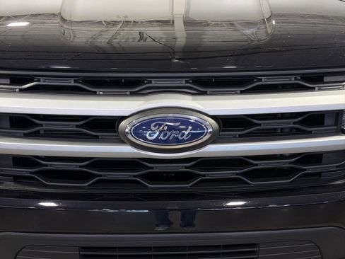 Used 2024 Ford Expedition Max XLT AWD/4WD image 12