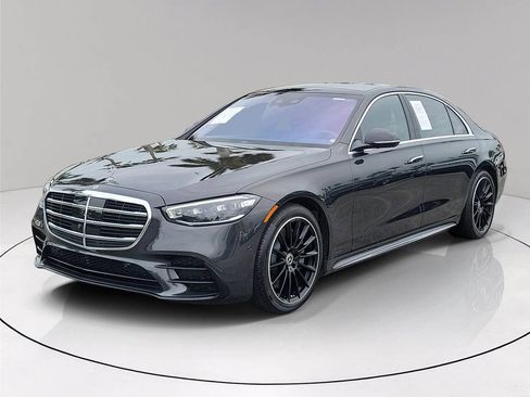 Used 2022 Mercedes-Benz S 500 S 500 image 3