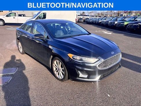 Used 2020 Ford Fusion Energi Titanium image 1