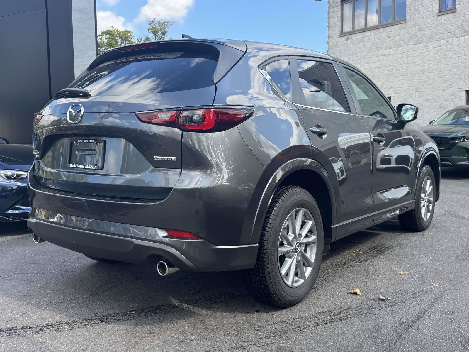 Certified 2025 MAZDA CX-5 AWD 2.5 S w/ Preferred Package image 5