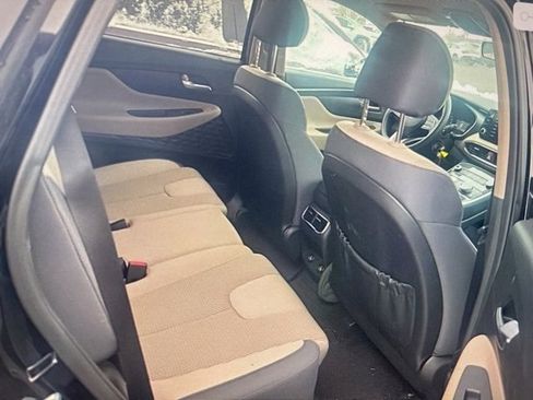 Used 2023 Hyundai Santa Fe SE image 10