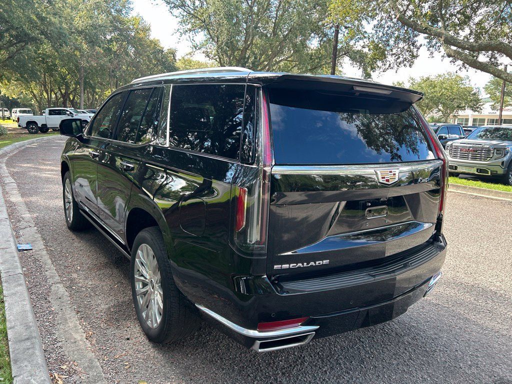 Certified 2024 Cadillac Escalade Premium Luxury w/ Performance Package AWD/4WD image 8