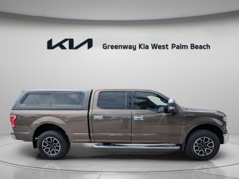Used 2016 Ford F150 XLT w/ Trailer Tow Package AWD/4WD image 8