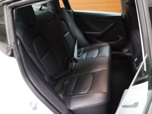 Used 2023 Tesla Model 3 Standard Range image 47