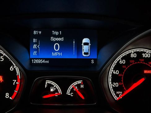 Used 2017 Ford Focus ST FWD image 29