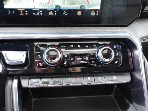 Used 2024 GMC Sierra 1500 Denali w/ Denali Reserve Package image 35