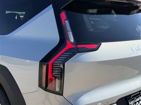 New 2026 Kia EV9 Wind image 11