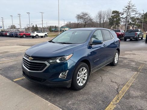 Used 2019 Chevrolet Equinox LT w/ LPO, Floor Liner Package image 2