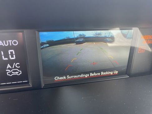 Used 2014 Subaru Forester 2.5i Limited w/ Popular Package #2 image 10