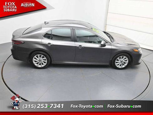 Used 2023 Toyota Camry LE AWD/4WD image 31