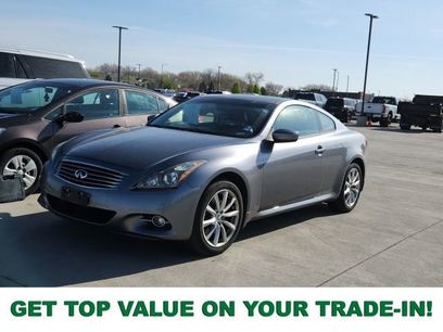 Used 2011 INFINITI G37 x w/ Premium Pkg