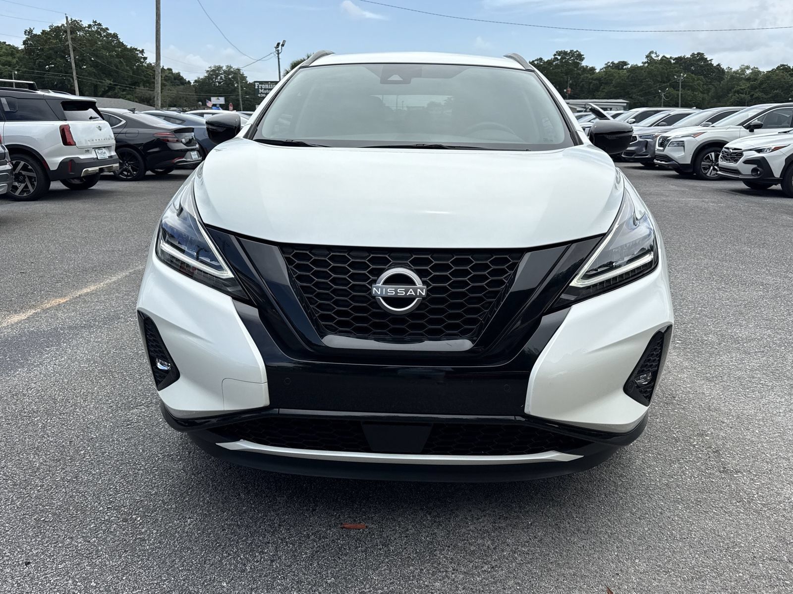 Used 2024 Nissan Murano SV w/ SV Midnight Edition Package FWD image 8