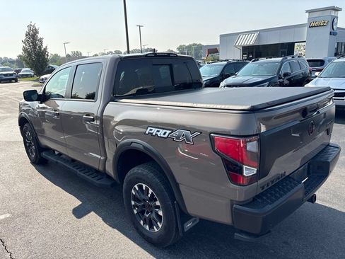 Used 2024 Nissan Titan PRO-4X w/ Pro-4x Convenience Package AWD/4WD image 5