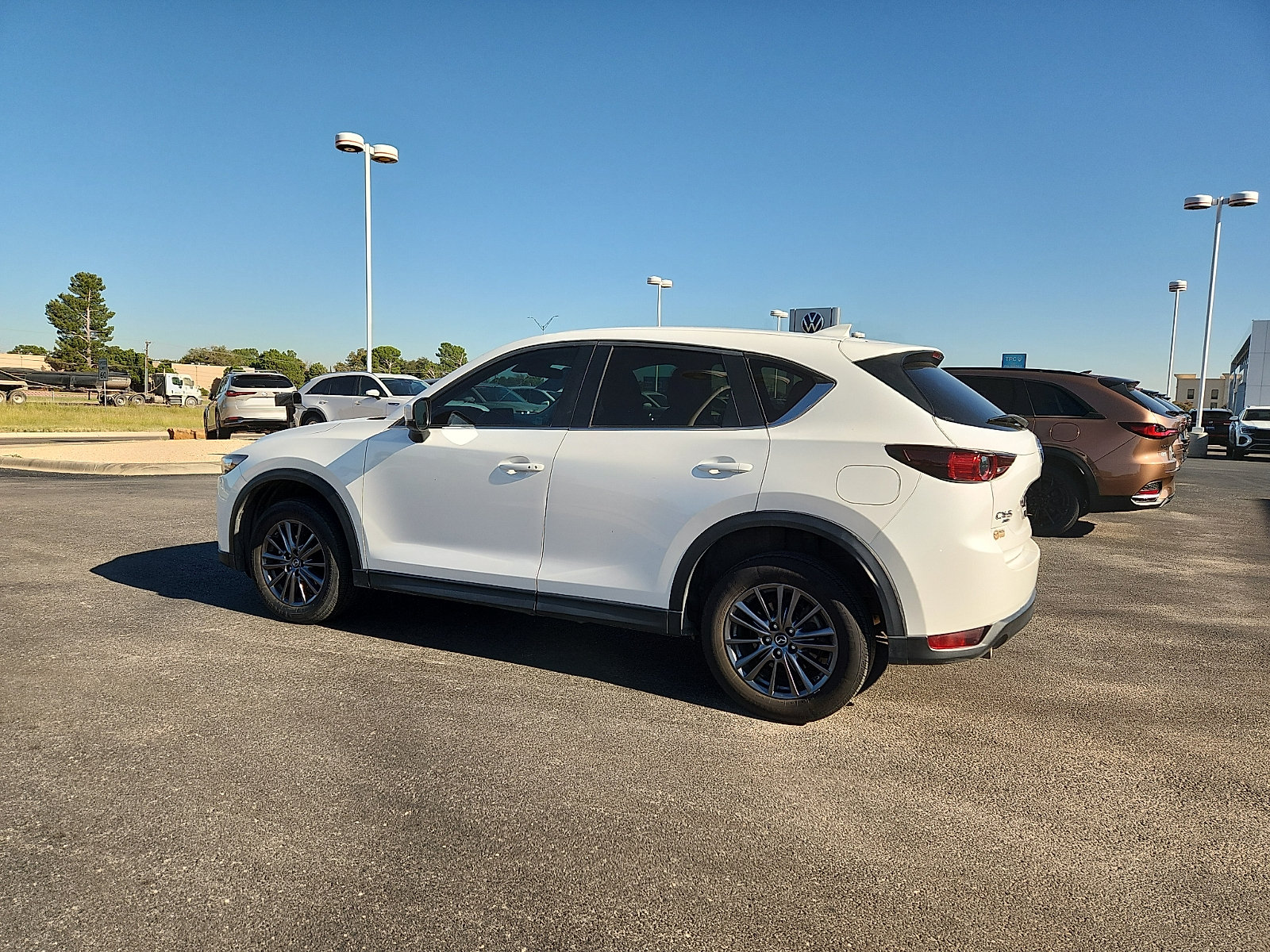 Used 2020 MAZDA CX-5 Touring AWD/4WD image 3