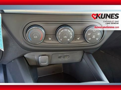 New 2026 Chevrolet Trax RS w/ Driver Confidence Package image 28