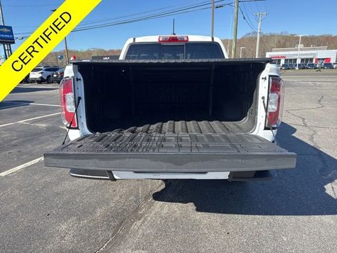 Used 2022 GMC Canyon Elevation w/ Elevation Premium Package AWD/4WD image 9