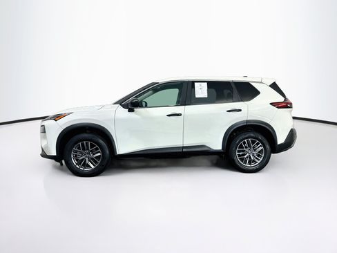 Used 2023 Nissan Rogue S AWD/4WD image 4