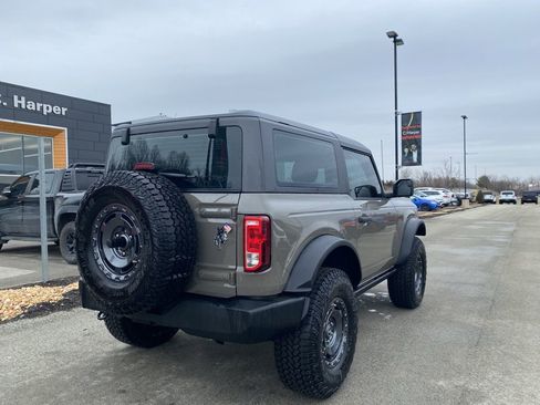 Used 2025 Ford Bronco 2-Door w/ Sasquatch Package image 2