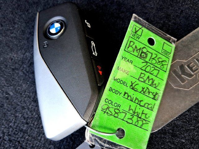 Used 2024 BMW X2 xDrive28i w/ Premium Package AWD/4WD image 32