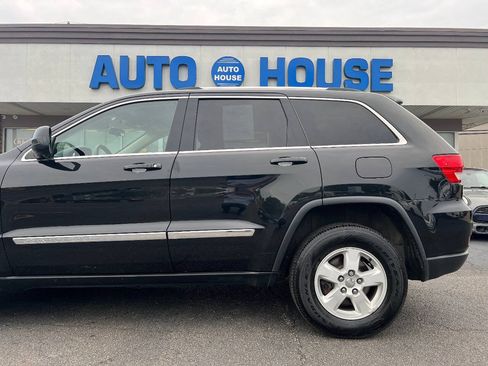 Used 2012 Jeep Grand Cherokee Laredo w/ Laredo E Group AWD/4WD image 37