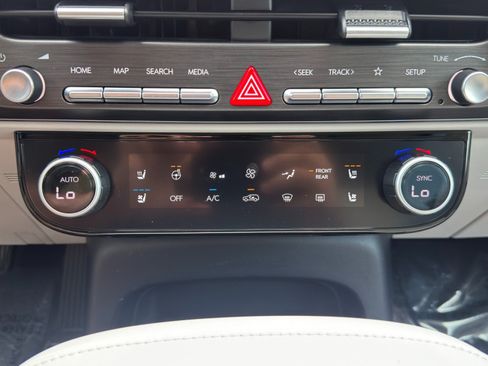 Used 2026 Hyundai Palisade Calligraphy FWD image 34