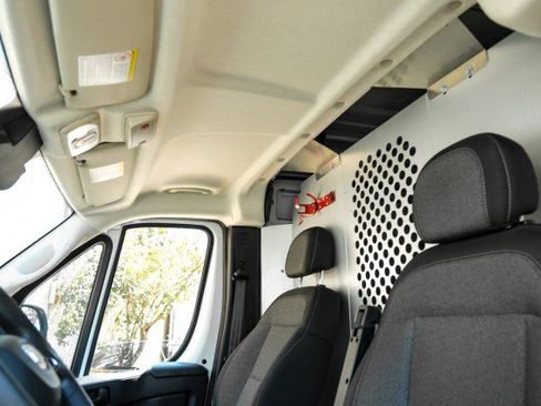 Used 2023 RAM ProMaster 2500 FWD image 28