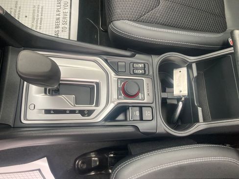 Used 2022 Subaru Forester Premium AWD/4WD image 30