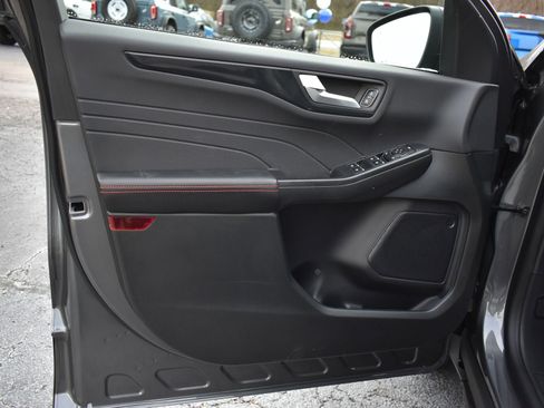 New 2026 Ford Escape ST-Line w/ Cold Weather Package image 11