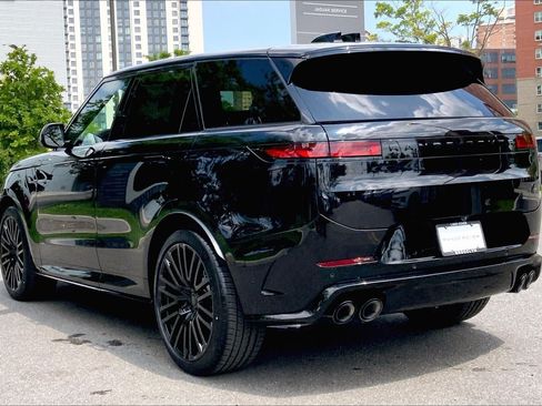 New 2026 Land Rover Range Rover Sport SV AWD/4WD image 12