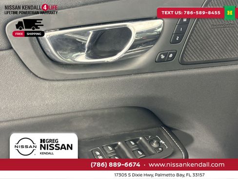 Used 2019 Volvo XC60 T6 R-Design w/ Protection Package Premier image 17