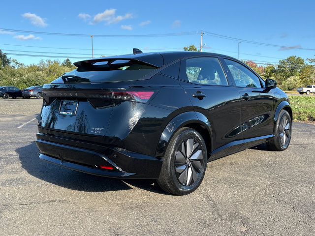 Certified 2024 Nissan Ariya AWD image 2