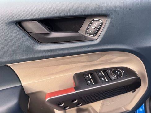 New 2026 Ford Maverick Lariat image 22