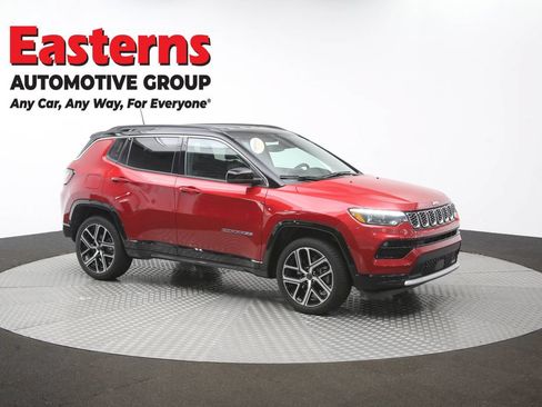 Used 2025 Jeep Compass Limited w/ Elite Group AWD/4WD image 48