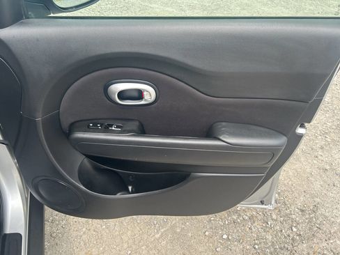 Used 2018 Kia Soul w/ Convenience Package image 13